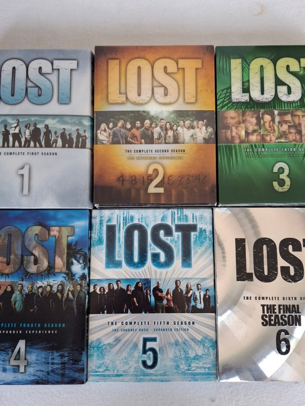 Lost Complete Series - Picture 2 of 4